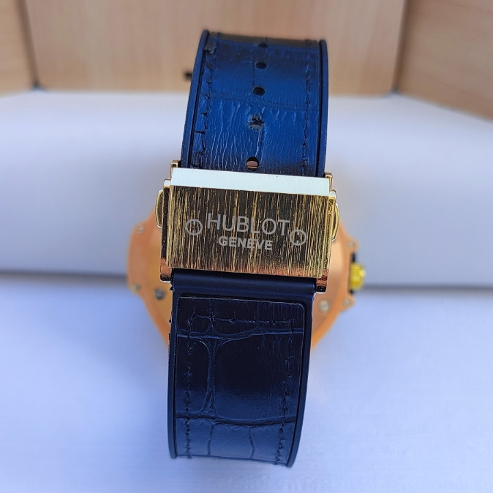 ساعت چرمی مردانه هابلوت قیمت مناسب برای کادو