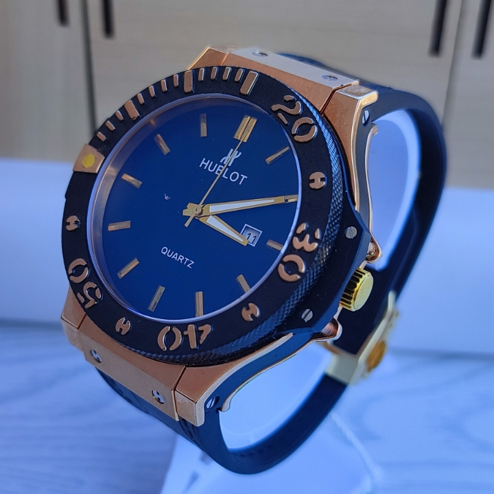 ساعت بند چرمی مردانه شیک هابلوت مشکی قیمت مناسب