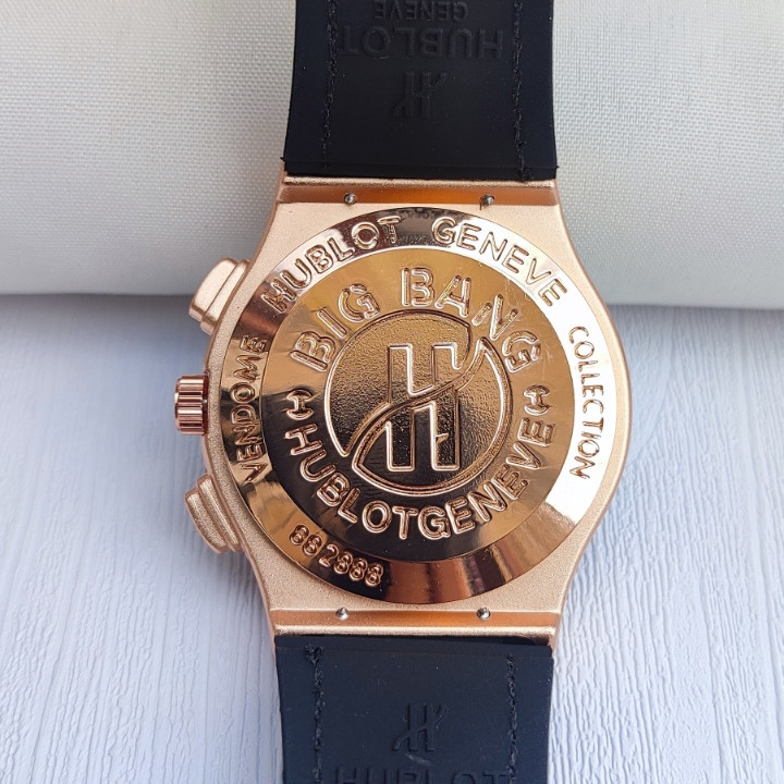 خرید ساعت بند چرمی مردانه طرح سه موتور