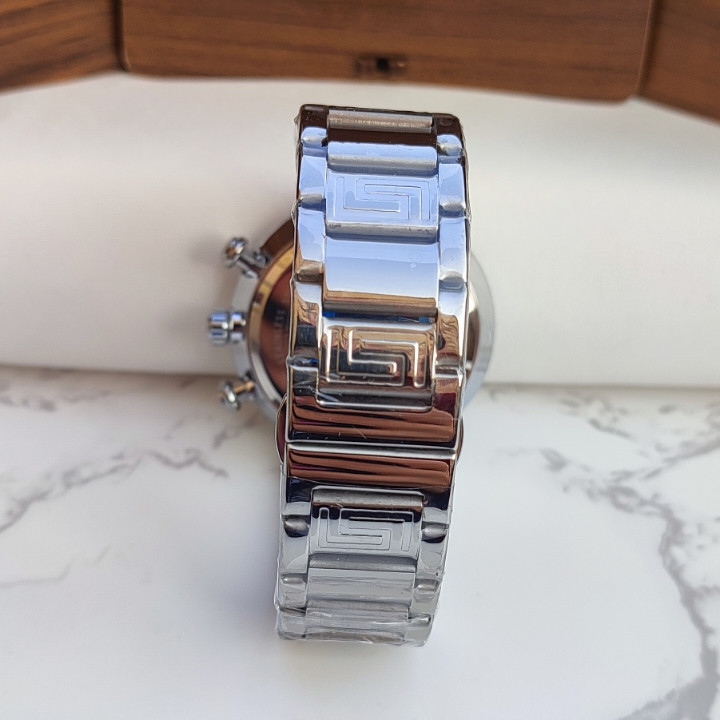 خرید ساعت استیل مردانه ورساچه نقره ای