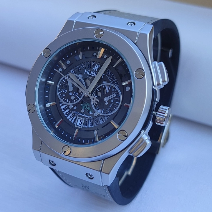 خرید ساعت طرح سه موتور مردانه هابلوت چرمی