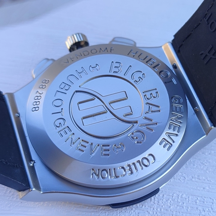 خرید ساعت هابلوت پسرانه چرمی طرح سه موتور