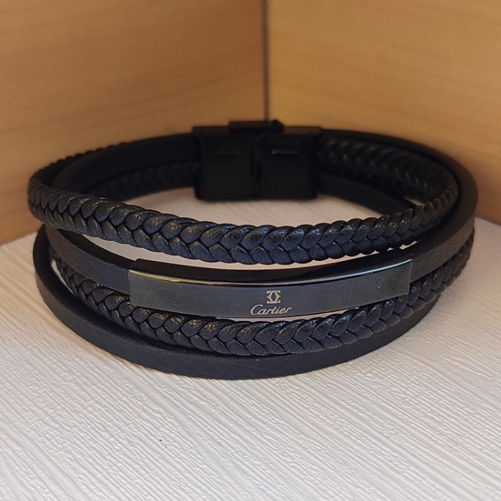 خرید دستبند مردانه چرمی کارتیر چند دور
