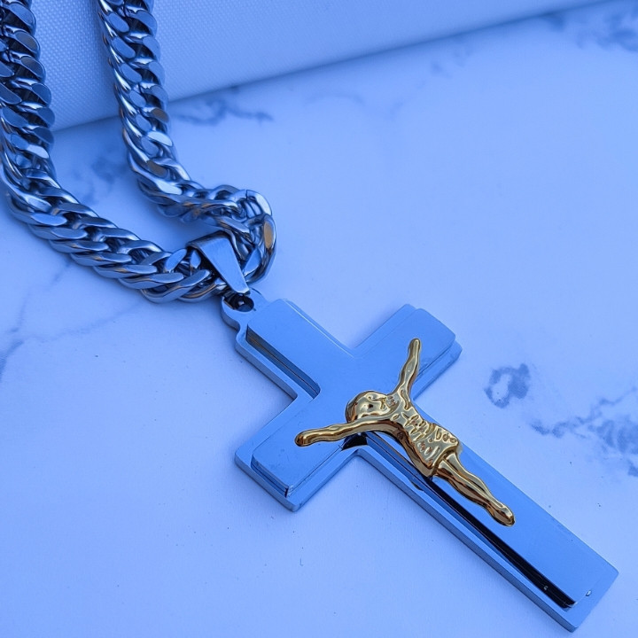 خرید گردنبند صلیب نقره ای بزرگ استیل رنگ ثابت