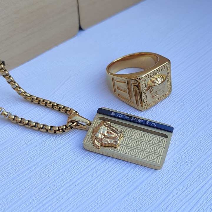 خرید ست گردنبند و انگشتر طلایی پسرانه ورساچه رنگ ثابت