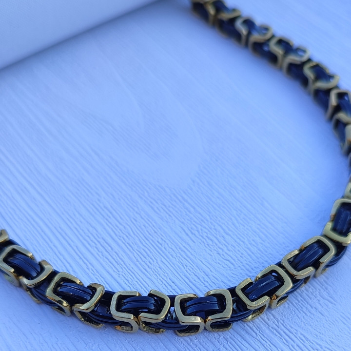 خرید گردنبند بیزانس مردانه مشکی طلایی