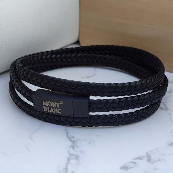 خرید دستبند چرمی مردانه مشکی قفل مگنتی