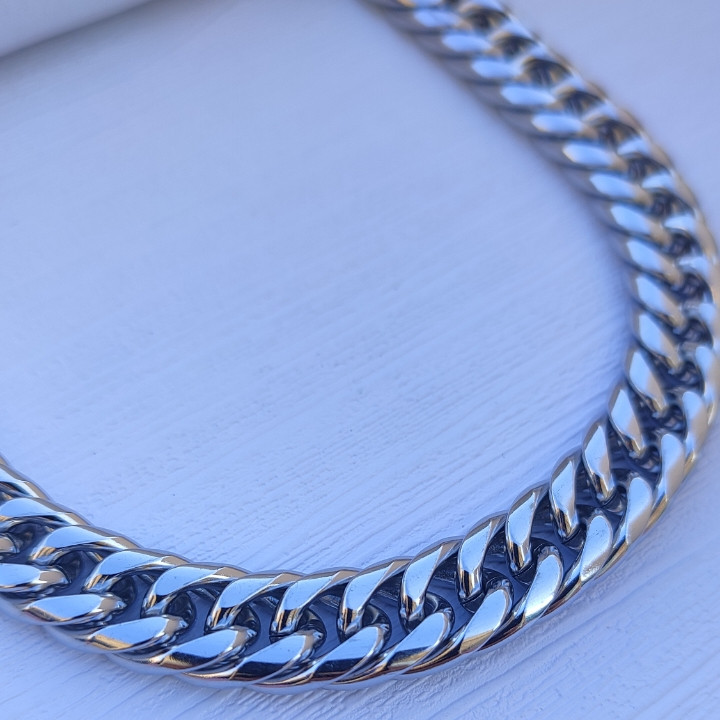 خرید گردنبند زنجیری مردانه نقره ای رنگ ثابت