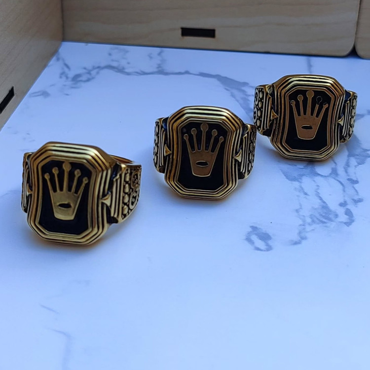 خرید انگشتر مردانه طلایی شیک