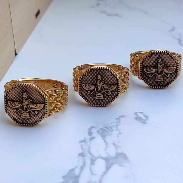 خرید انگشتر فروهر مردانه طلایی رنگ ثابت