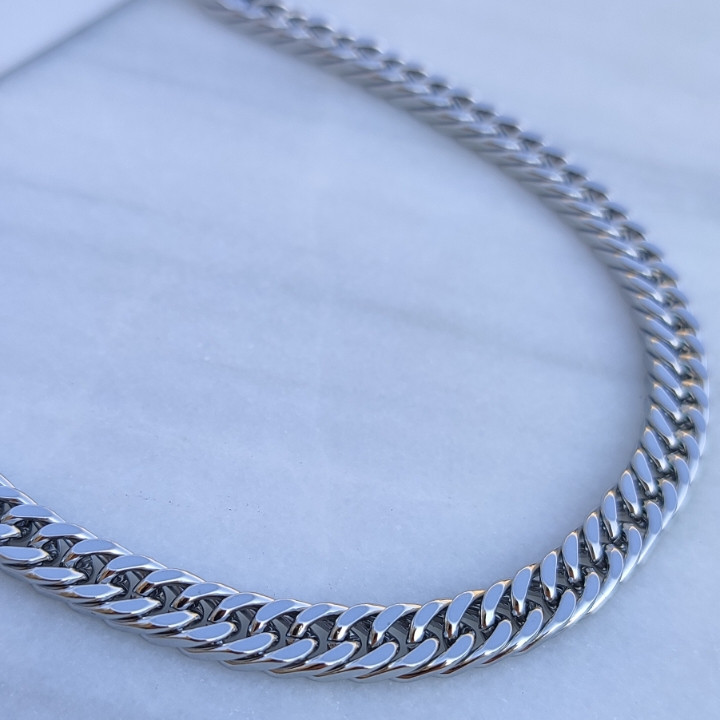 خرید گردنبند زنجیری مردانه استیل رنگ ثابت