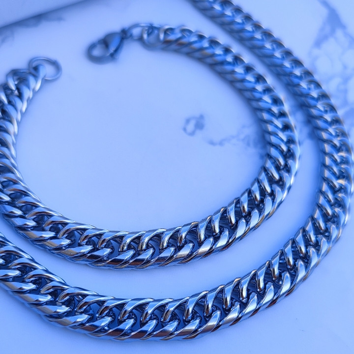 خرید گردنبند زنجیری مردانه استیل رنگ ثابت