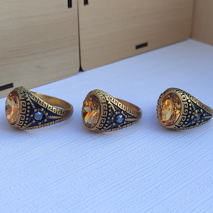 خرید انگشتر طلایی مردانه نگینی رنگ ثابت