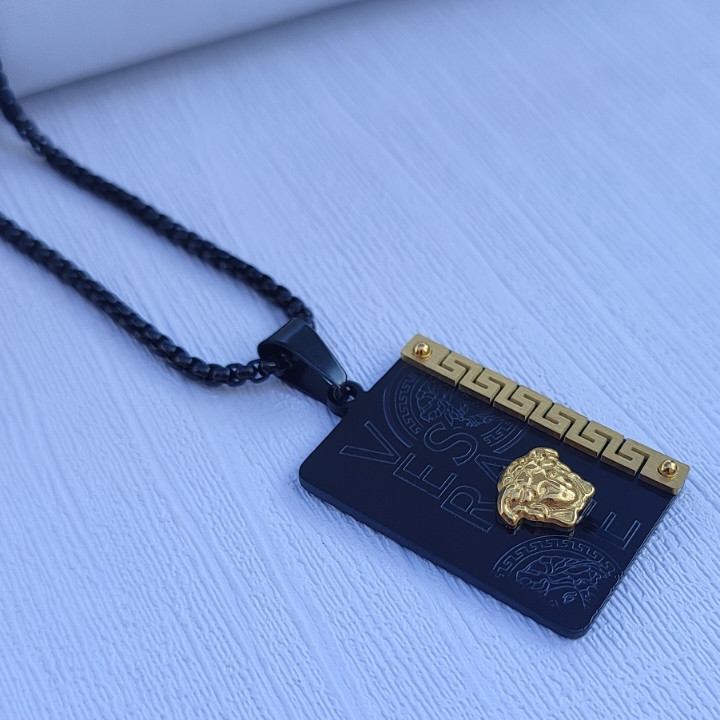 خرید گردنبند ورساچه مشکی استیل رنگ ثابت