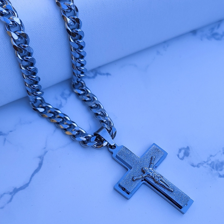 خرید گردنبند صلیب نقره ای رنگ ثابت