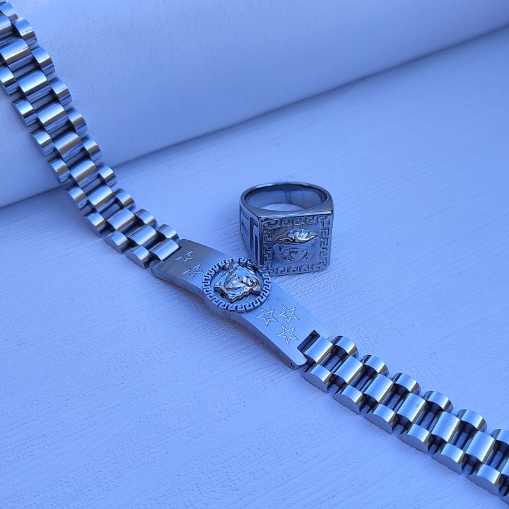 خرید دستبند مردانه شیک رنگ ثابت نقره ای