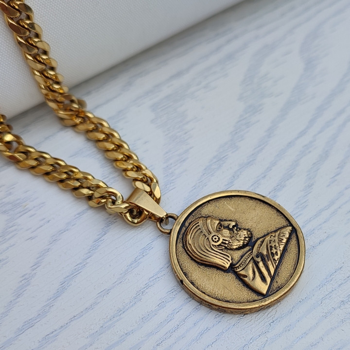 خرید گردنبند کوروش کبیر طلایی رنگ ثابت