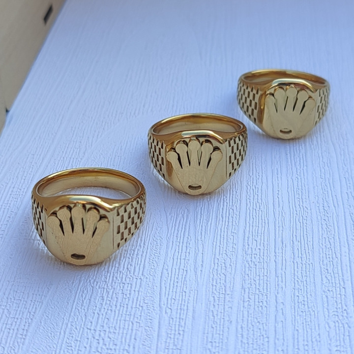 خرید انگشتر پسرانه طلایی شیک رنگ ثابت