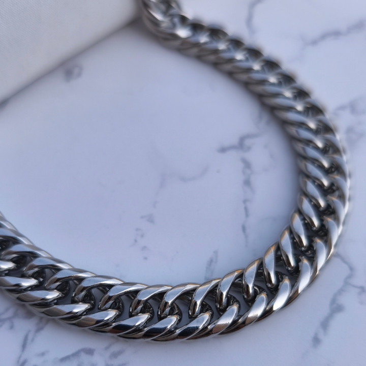 خرید گردنبند مردانه رنگ ثابت نقره ای