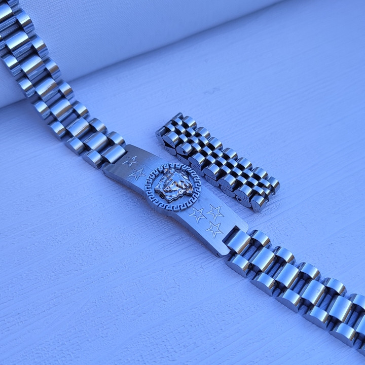 خرید دستبند مردانه شیک رنگ ثابت نقره ای