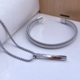 خرید بنگل و گردنبند مردانه شیک رنگ ثابت