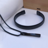 خرید اکسسوری مشکی مردانه رنگ ثابت شیک استیل