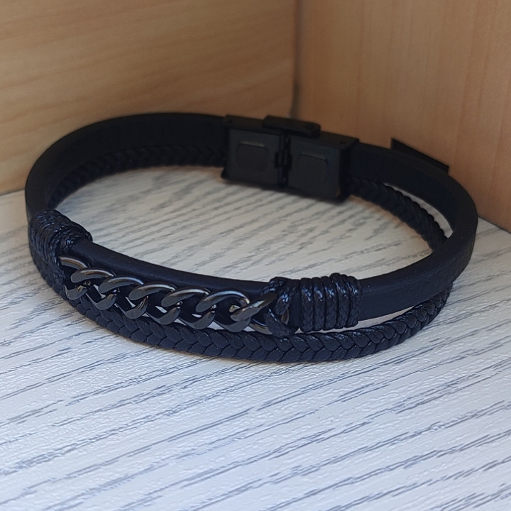 خرید اکسسوری مردانه شیک و خاص