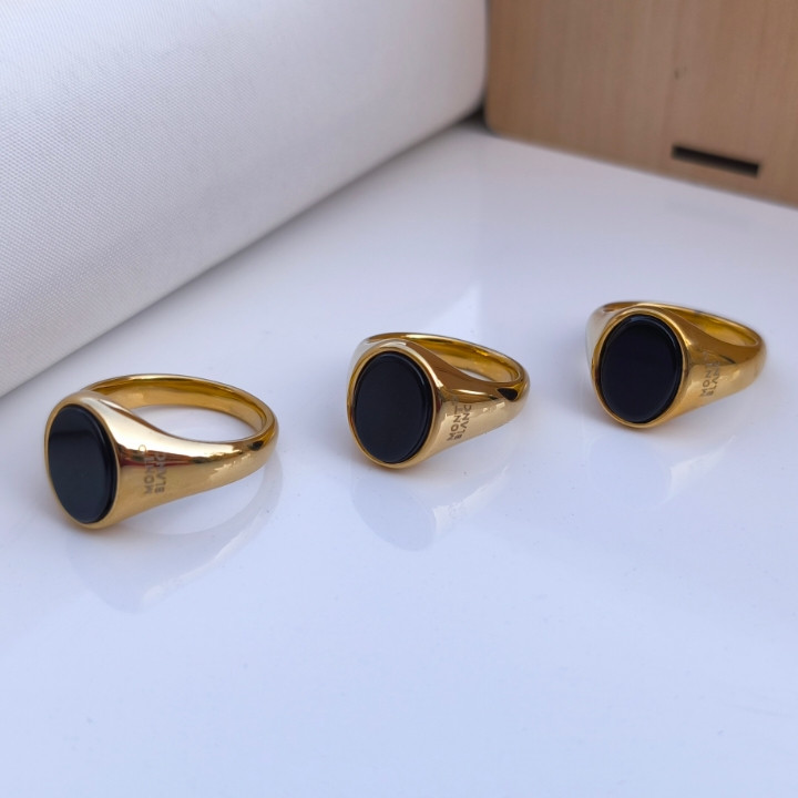 خرید انگشتر مردانه طلایی استیل رنگ ثابت