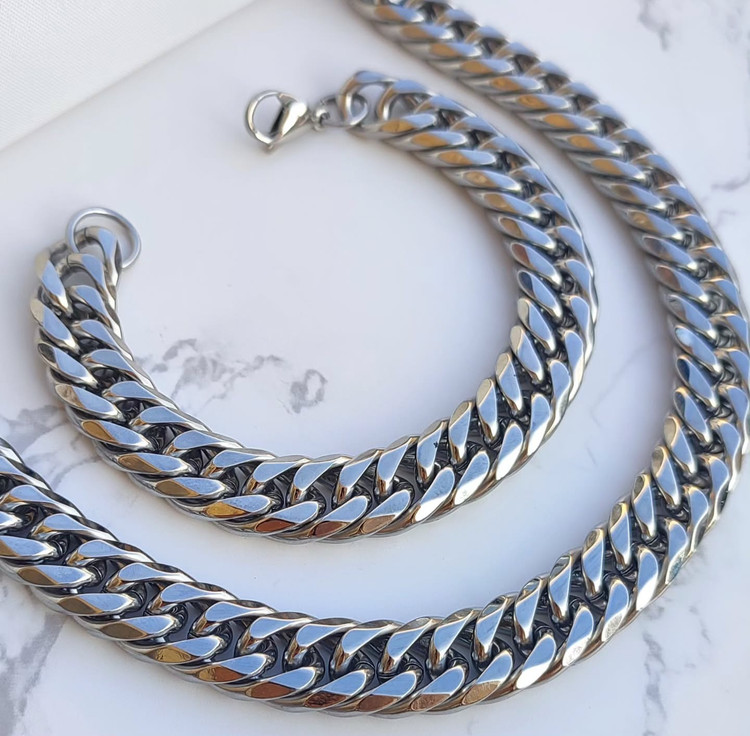 خرید گردنبند زنجیری مردانه پهن استیل رنگ ثابت