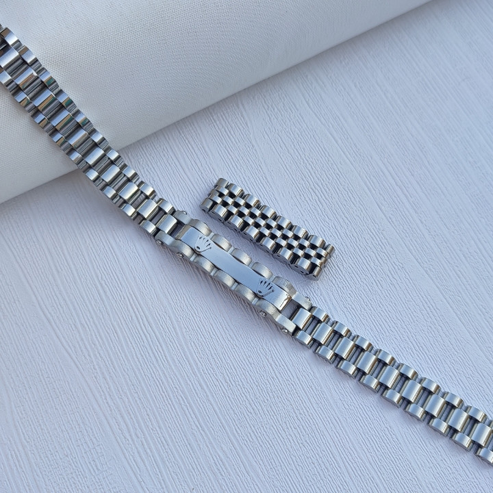 خرید دستبند مردانه استیل رنگ ثابت شیک نقره ای