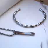 خرید ست گردنبند و بنگل پسرانه نقره ای شیک رنگ ثابت