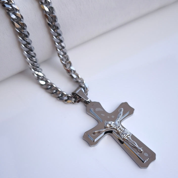 خرید پلاک صلیب نقره ای استیل رنگ ثابت همراه زنجیر کارتیر