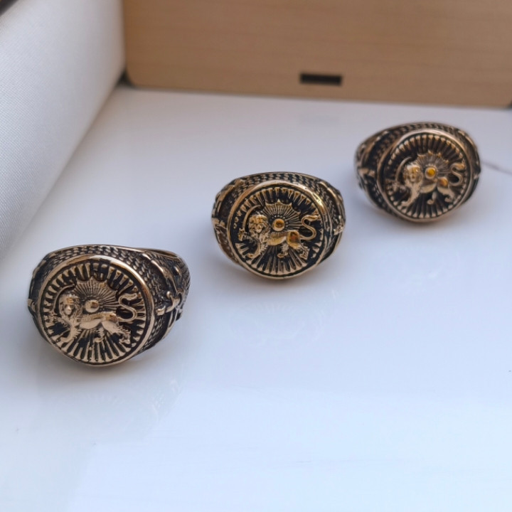 خرید انگشتر شیر و خورشید مردانه طلایی رنگ ثابت