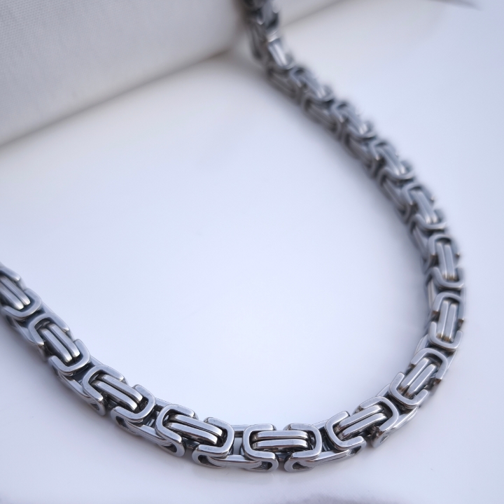 خرید گردنبند بیزانس مردانه نقره ای رنگ ثابت