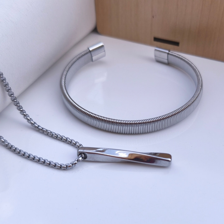 خرید ست بنگل و گردنبند پسرانه شیک رنگ ثابت