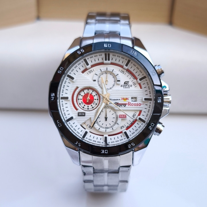 خرید ساعت مردانه کاسیو سه موتور فعال نقره ای