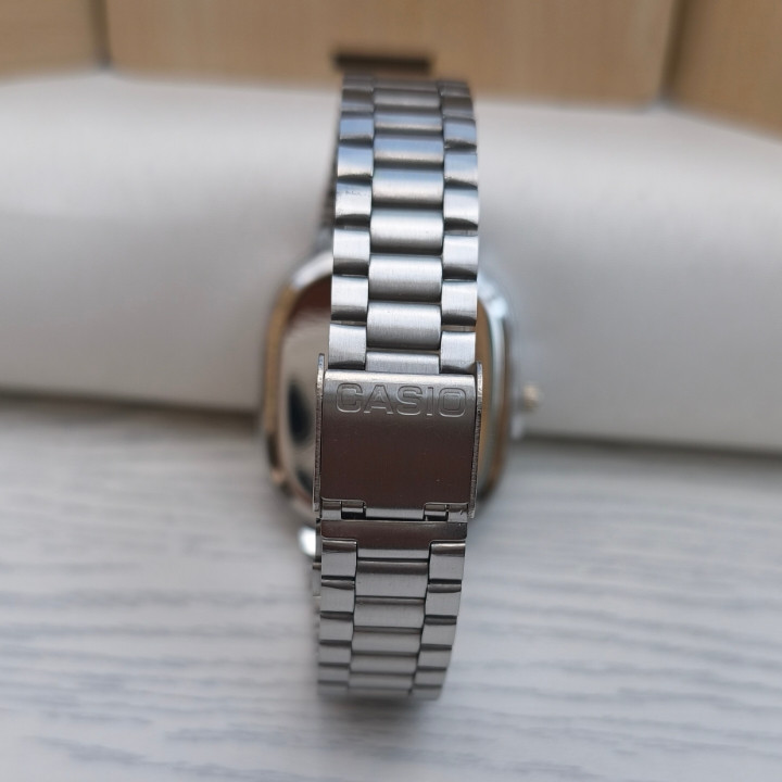 خرید ساعت مردانه استیل نقره ای