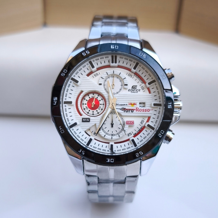 خرید ساعت کاسیو مردانه سه موتور فعال نقره ای