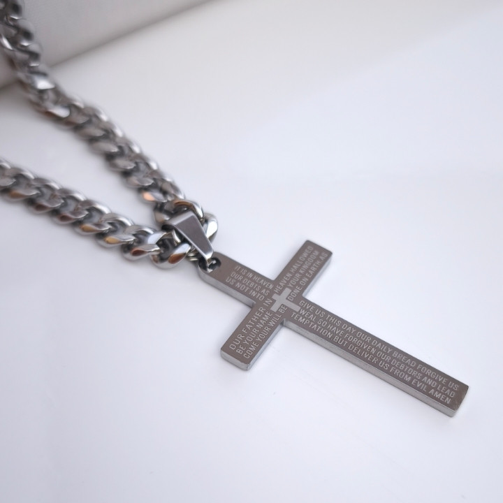 خرید گردنبند صلیب مردانه استیل نقره ای رنگ ثابت