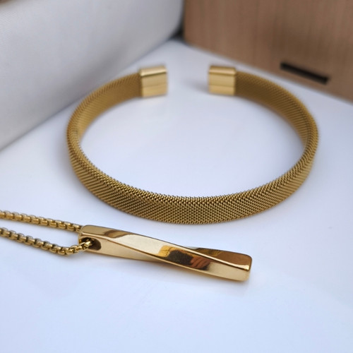 خرید ست دستبند و انگشتر مردانه طلایی استیل رنگ ثابت