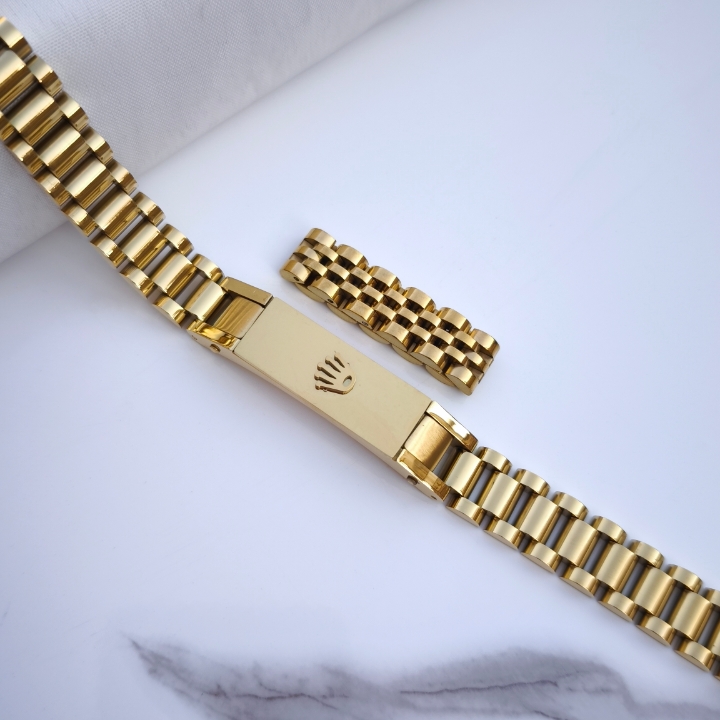 خرید زیورالات مردانه شیک ارزان برای کادو تولد