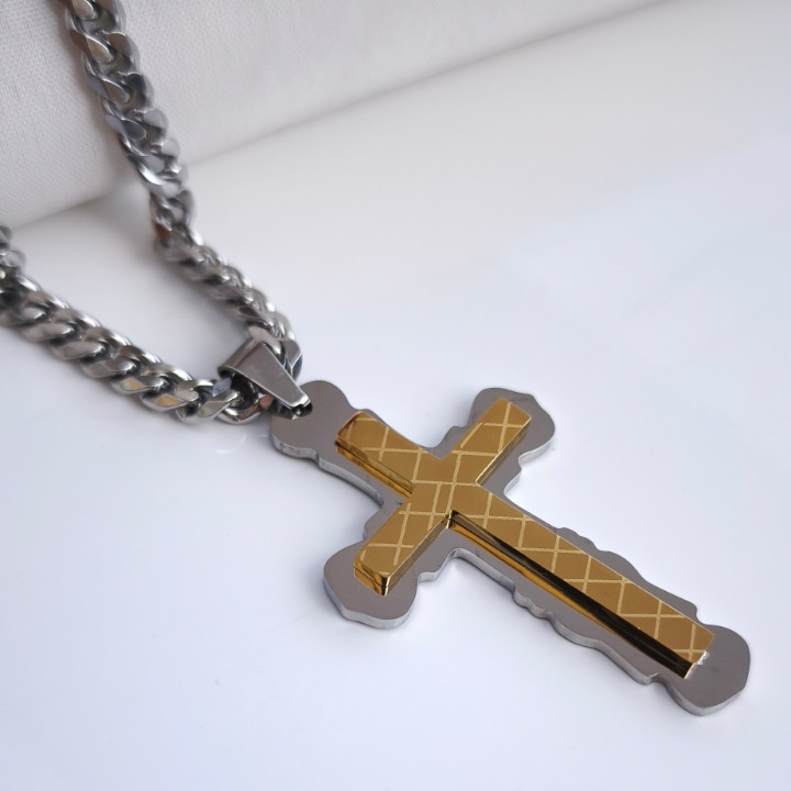 خرید گردنبند صلیب مردانه استیل رنگ ثابت بزرگ طلایی نقره ای