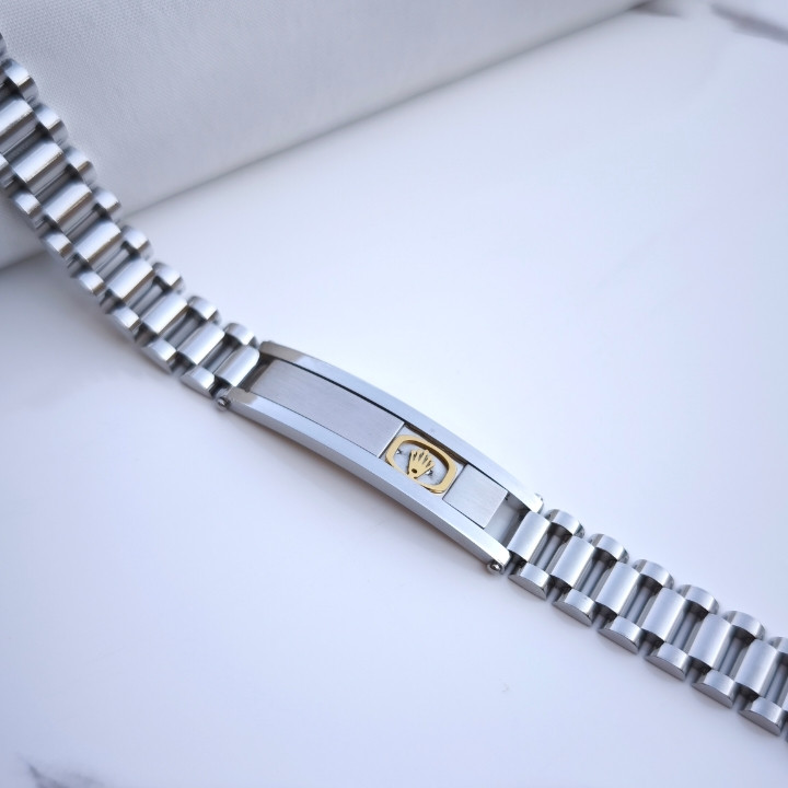 خرید دستبند مردانه شیک استیل رولکس رنگ ثابت نقره ای