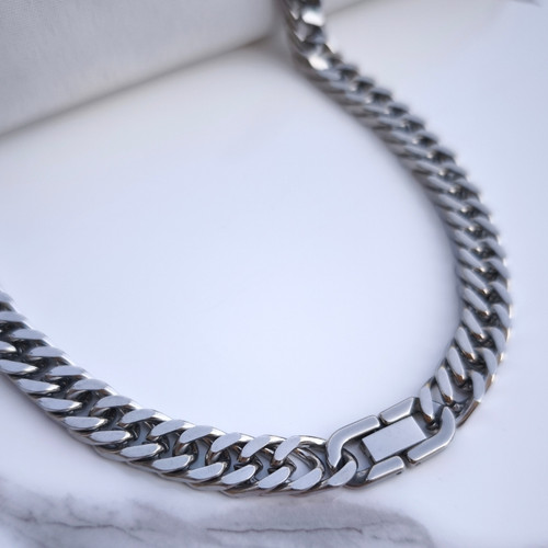 خرید زنجیر کارتیر مردانه استیل رنگ ثابت قفل کتابی نقره ای