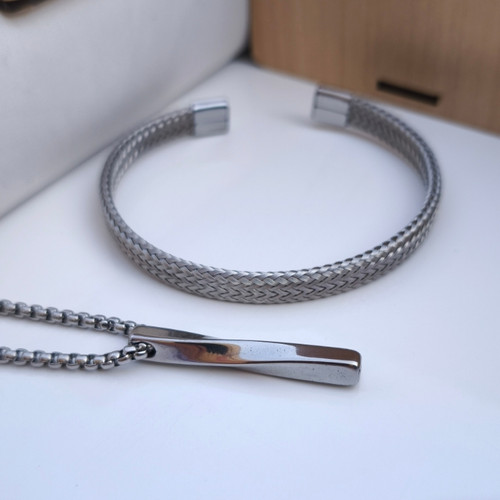 خرید ست دستبند و گردنبند مردانه استیل رنگ ثابت شیک