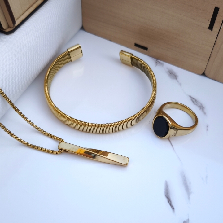 خرید کادو مردانه شیک رنگ ثابت قیمت مناسب