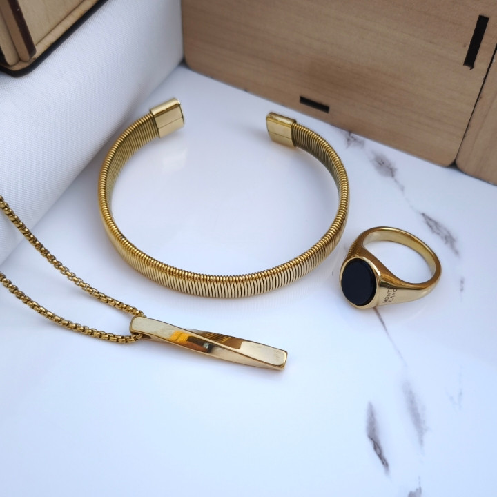 خرید کادو مردانه شیک رنگ ثابت قیمت مناسب