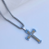 خرید گردنبند مردانه صلیب استیل شیک مناسب کادو رنگ ثابت