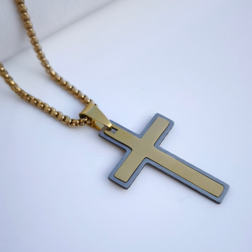 خرید گردنبند صلیب طلایی نقره ای استیل رنگ ثابت شیک ارزان