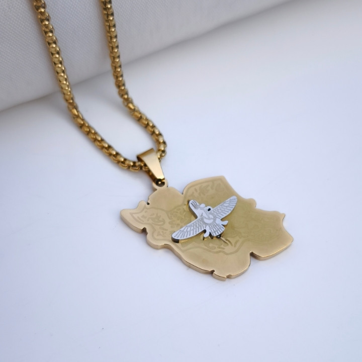 خرید گردنبند نقشه ایران با طرح هخامنشی استیل رنگ ثابت شیک ارزان